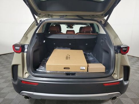 New 2026 MAZDA CX-50 Meridian Edition w/ Weather Package AWD/4WD image 9