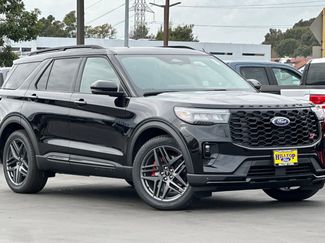 New 2025 Ford Explorer ST w/ Sun And Sound Package video 2