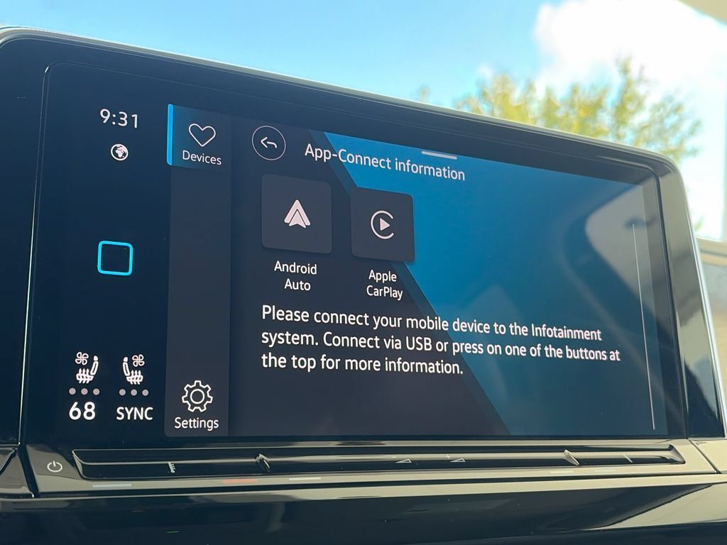 Certified 2026 Volkswagen Atlas SE FWD image 22