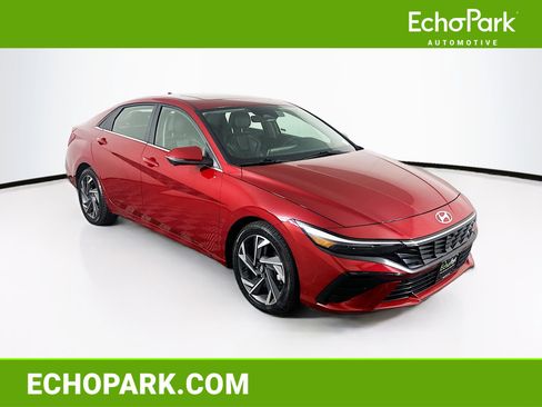 Used 2024 Hyundai Elantra Limited image 1