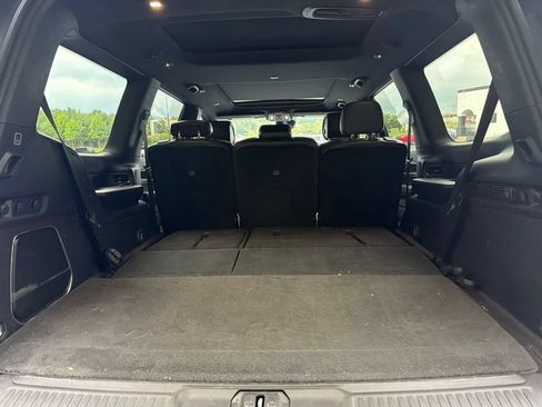 Used 2022 Jeep Wagoneer Series II w/ Premium Group I RWD image 7