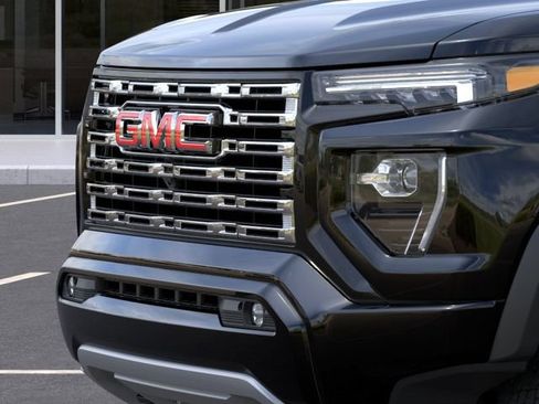 New 2026 GMC Canyon Denali AWD/4WD image 16