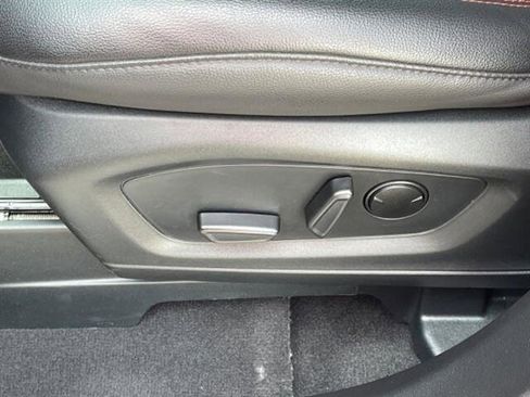 Used 2023 Ford Explorer ST-Line w/ Class IV Trailer Tow Package image 17