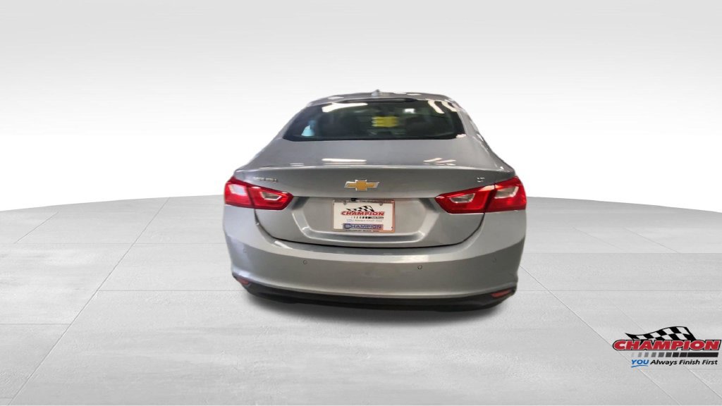 Used 2024 Chevrolet Malibu LT FWD image 8