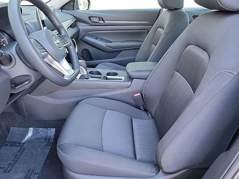 New 2026 Nissan Altima 2.5 SV image 10