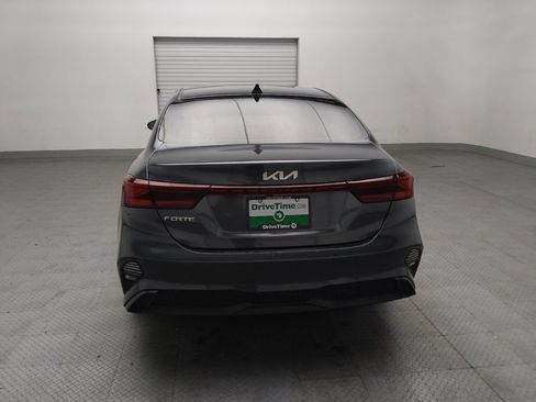Used 2024 Kia Forte LXS FWD image 6