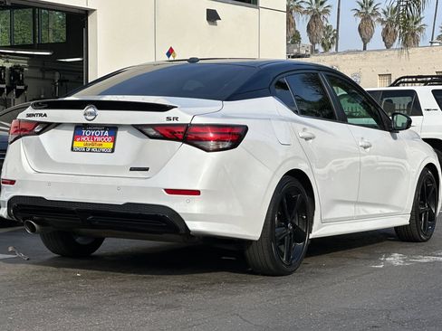 Used 2022 Nissan Sentra SR w/ Midnight Edition image 4