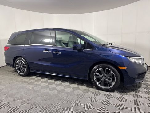 Used 2024 Honda Odyssey Elite image 10