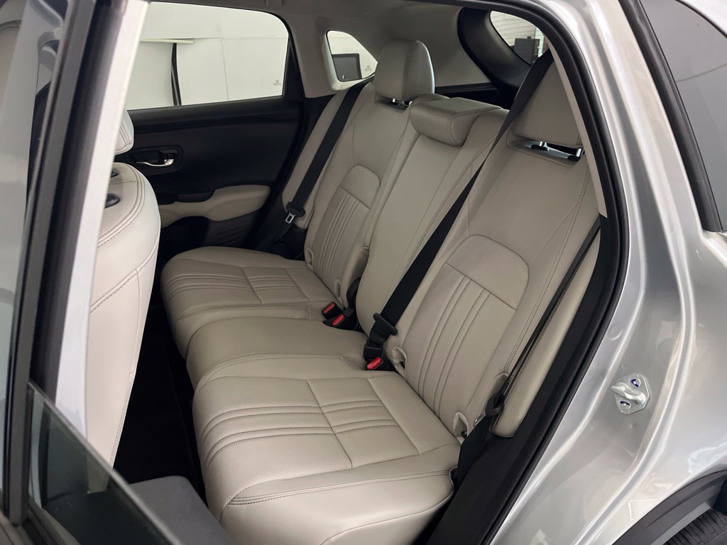 Used 2027 Honda HR-V EX-L image 16