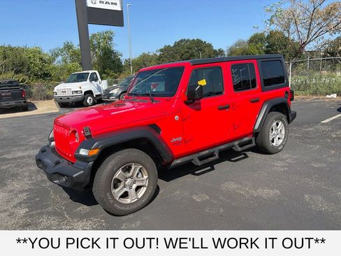 Used 2018 Jeep Wrangler Unlimited Sport S AWD/4WD image 3