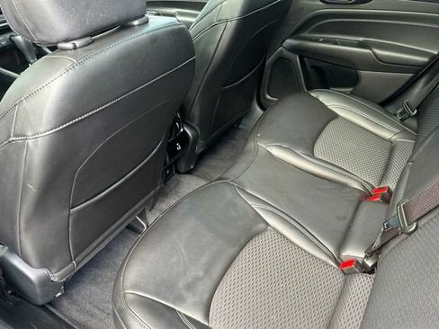 Used 2023 Jeep Compass Latitude w/ Sun and Sound Group AWD/4WD image 12