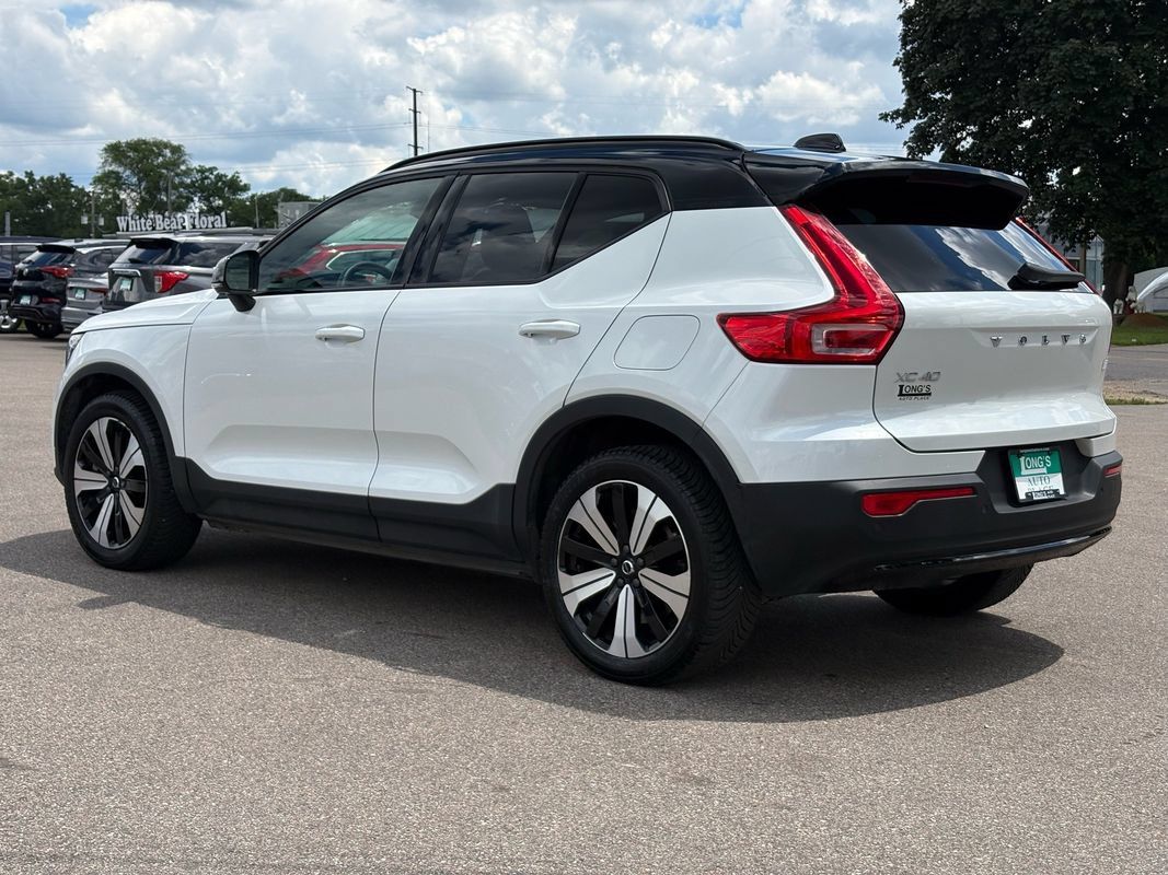 Used 2023 Volvo XC40 Recharge Plus AWD/4WD image 6