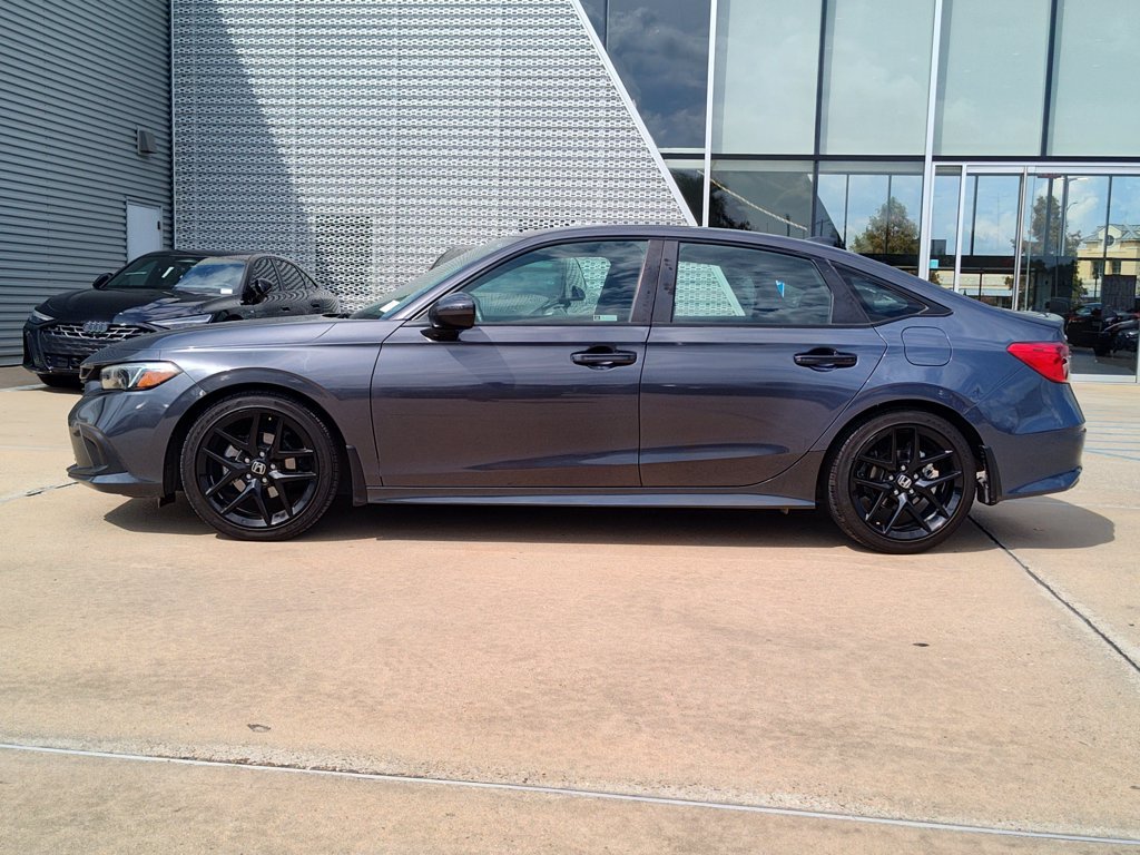 Used 2024 Honda Civic Sport image 4