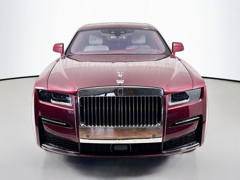 Certified 2024 Rolls-Royce Ghost Extended Wheelbase AWD/4WD image 2
