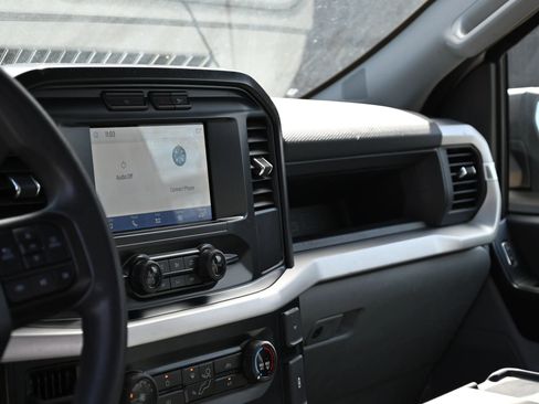 Used 2023 Ford F150 XL RWD image 11