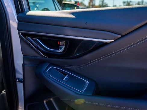 Used 2022 Subaru Outback Limited image 26