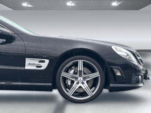 Used 2011 Mercedes-Benz SL 63 AMG image 21