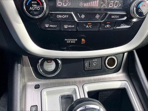 Used 2018 Nissan Murano SV AWD/4WD image 15