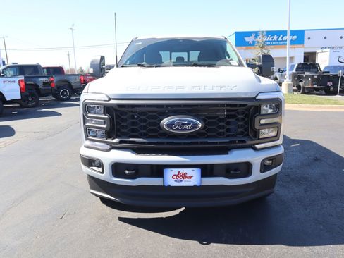 New 2026 Ford F250 XL w/ STX Appearance Package AWD/4WD image 8