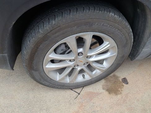 Used 2024 Chevrolet TrailBlazer LS w/ LS Convenience Package image 10