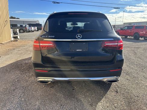 Used 2019 Mercedes-Benz GLC 300 image 6