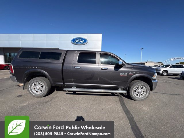 Used 2017 RAM 2500 Laramie w/ Convenience Group AWD/4WD image 2