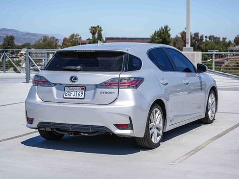 Used 2014 Lexus CT 200h FWD image 7