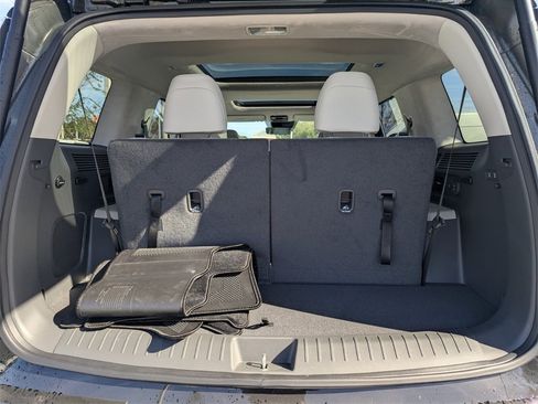 Used 2025 Hyundai Santa Fe Calligraphy image 16