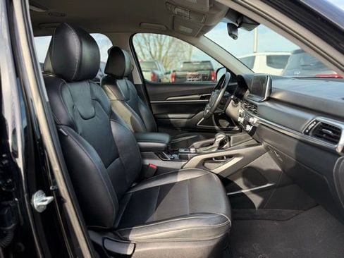 Used 2022 Kia Telluride LX image 16