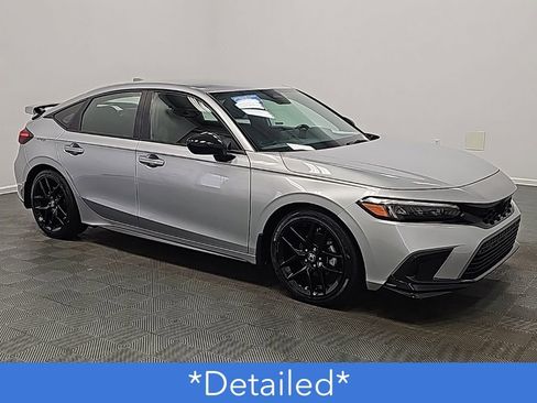 Used 2024 Honda Civic Sport image 2