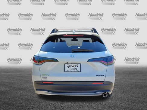 Used 2023 Honda HR-V Sport image 8