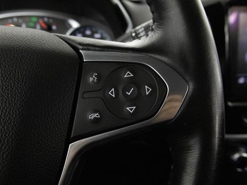 Used 2021 Chevrolet Traverse LT w/ LPO, Floor Liner Package image 28