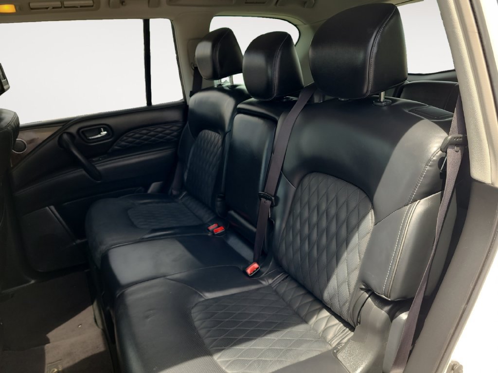 Used 2018 INFINITI QX80 4WD w/ Deluxe Technology Package image 13