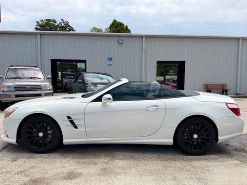 Used 2013 Mercedes-Benz SL 550 image 14