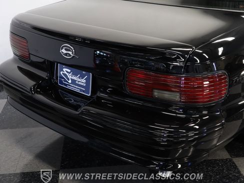 Used 1994 Chevrolet Impala SS RWD image 25