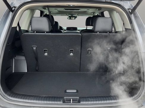 Used 2022 Kia Telluride EX w/ EX Premium Package image 12