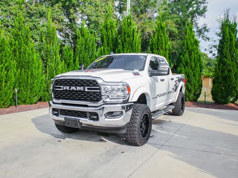 Used 2024 RAM 2500 Big Horn image 5