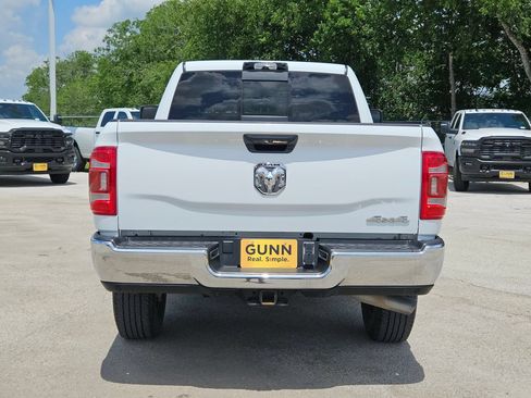 Used 2024 RAM 3500 Tradesman w/ Towing Technology Group AWD/4WD image 4