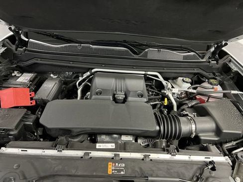 New 2025 GMC Canyon AT4 w/ Nightfall Edition image 29