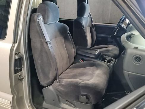 Used 2000 Chevrolet Silverado 2500 LS RWD image 28