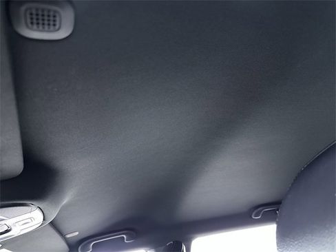 Used 2024 Jeep Compass Latitude w/ Convenience Group image 19