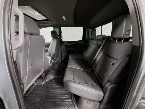 New 2026 GMC Sierra 1500 SLT AWD/4WD image 19