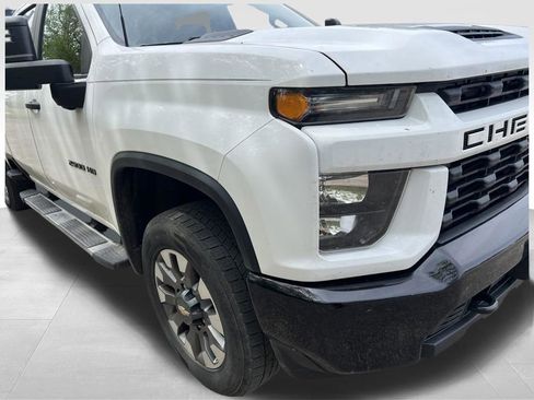 Used 2022 Chevrolet Silverado 2500 Custom w/ Custom Convenience Package AWD/4WD image 12