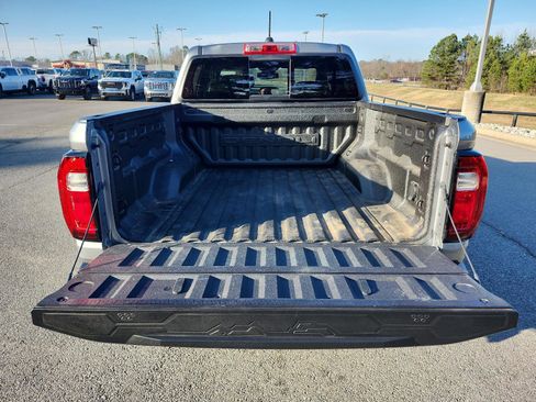 Certified 2024 GMC Canyon Denali image 10