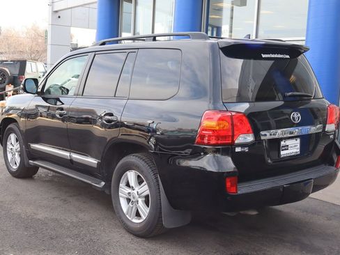 Used 2013 Toyota Land Cruiser image 3