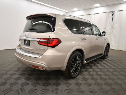Used 2024 INFINITI QX80 Sensory w/ Cargo Package AWD/4WD image 8