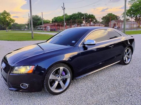 Used 2010 Audi S5 Prestige image 3