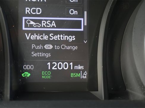 Certified 2021 Toyota Camry LE image 18