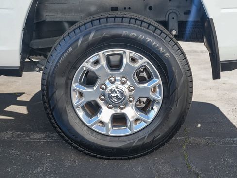 Used 2024 RAM 2500 Laramie image 10