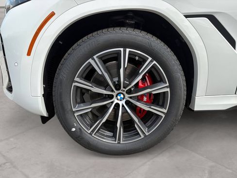 New 2027 BMW X6 xDrive40i AWD/4WD image 14